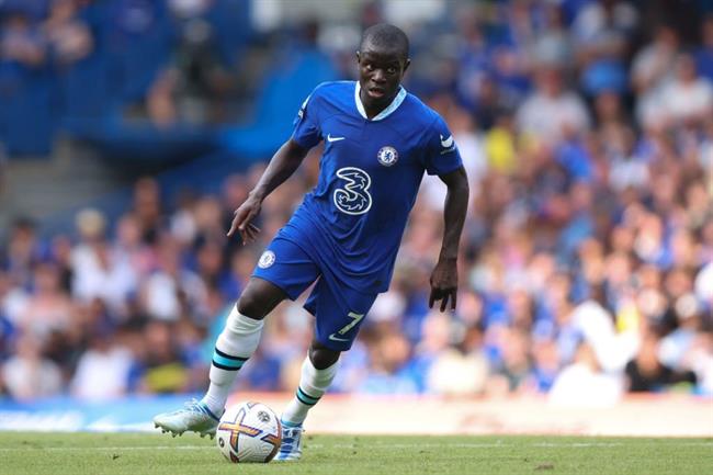 Kante báo hung tin cho Chelsea